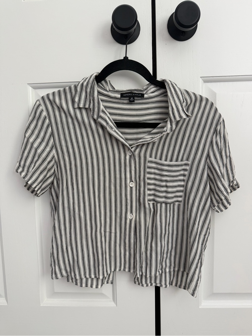 Kendall & Kylie Black and White Striped Short-Sleeve Button Front Shirt